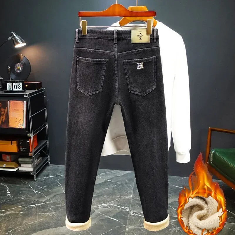 بنطلون جينز رجالي دافئ وسميك ب - مراجعة Streetwear Brand Denim وسعره